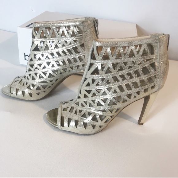 BAR III Abril Leather Open Toe Heels Gold - Picture 6 of 8